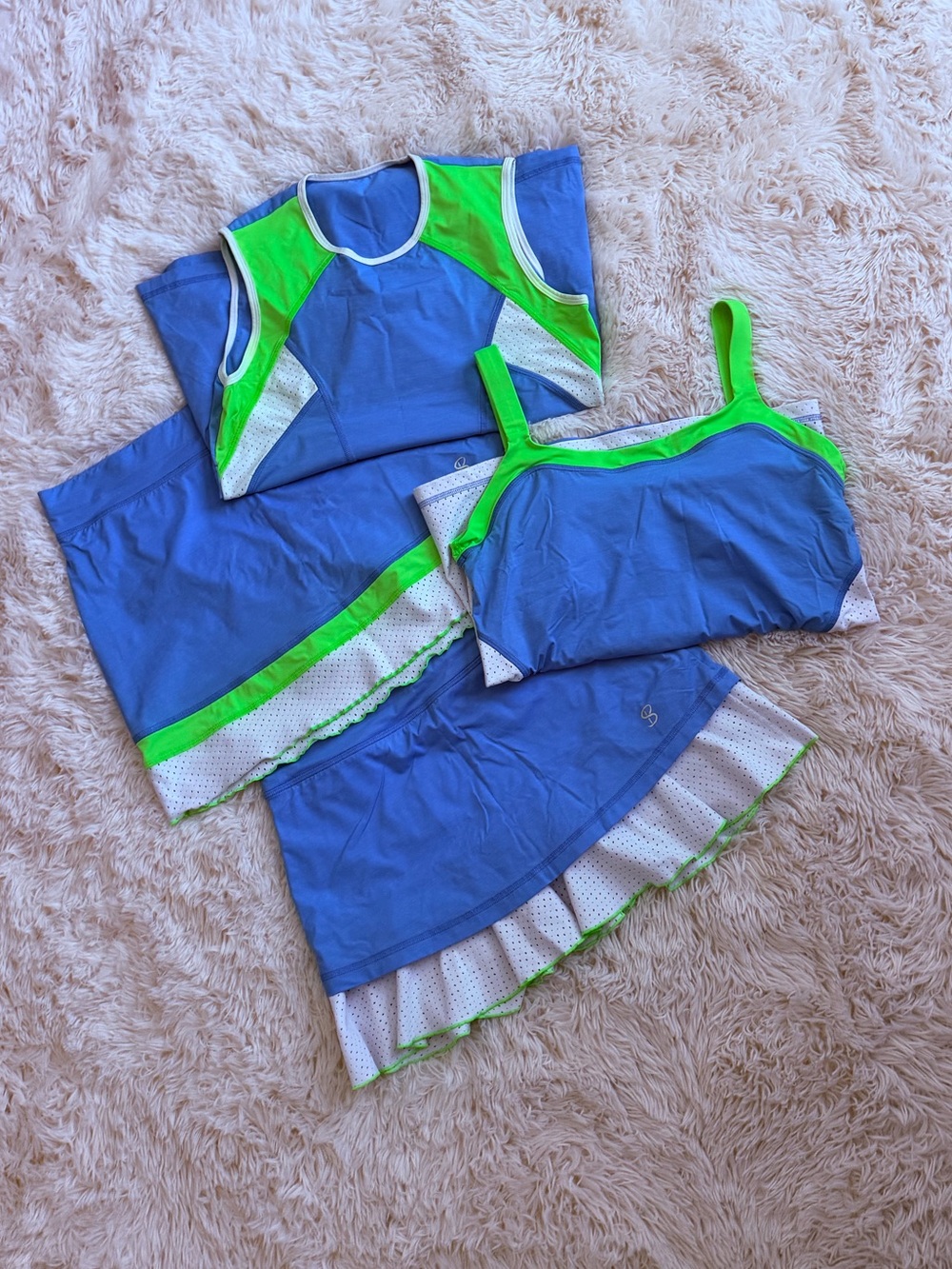 4 Piece Sofibella Neon Mesh Blue Green Tennis Pickleball Racquetball Set Medium